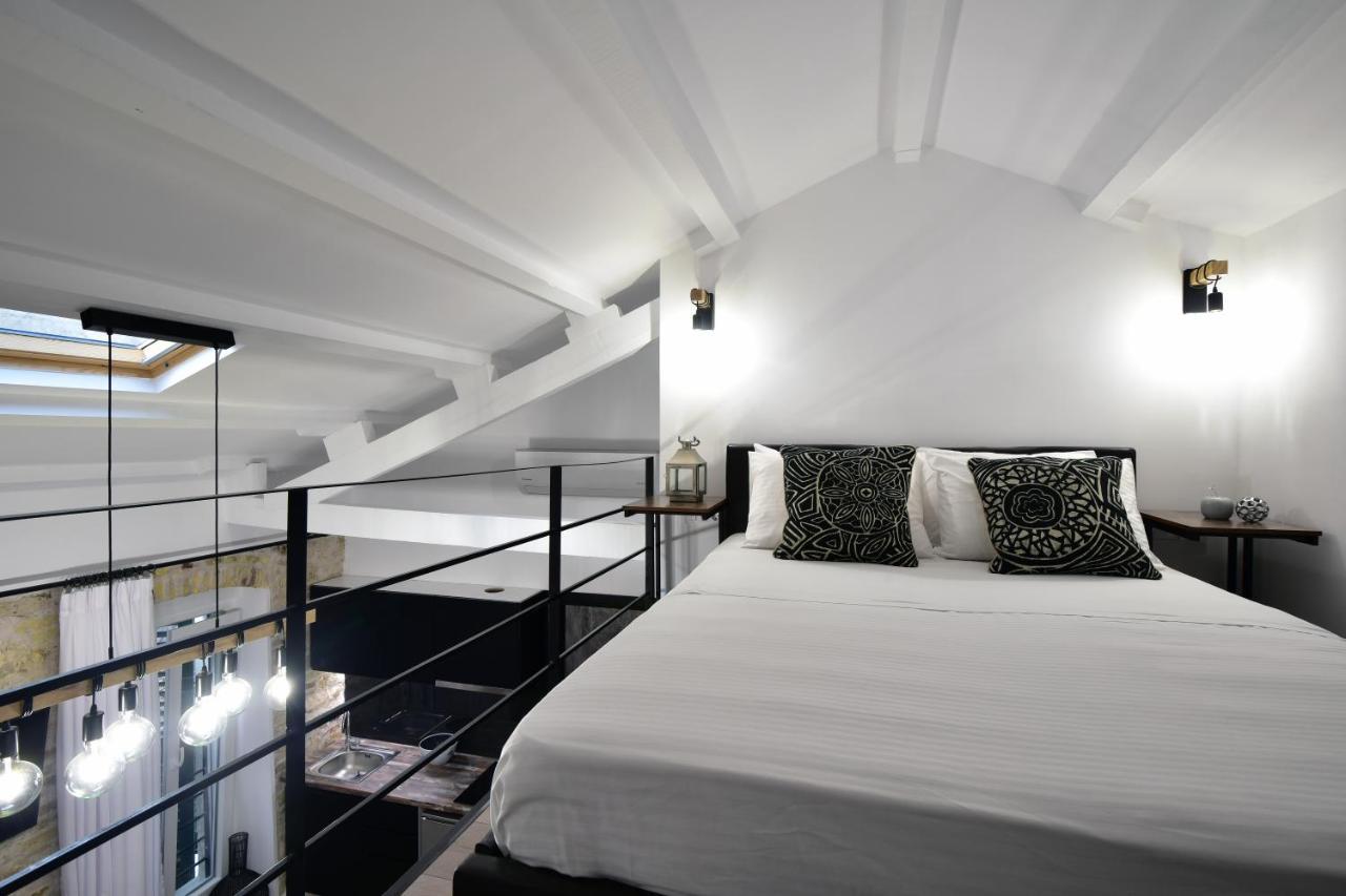 Queen 4 Apartment In The Heart Of The Corfu Historical Old Town Center Exterior foto