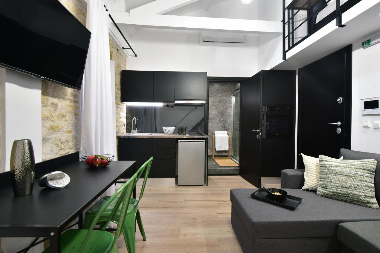 Queen 4 Apartment In The Heart Of The Corfu Historical Old Town Center Exterior foto